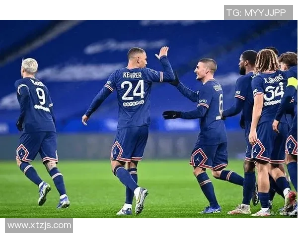巴黎圣曼与第荣的精彩对决揭示法甲新赛季的竞争格局与球队实力对比